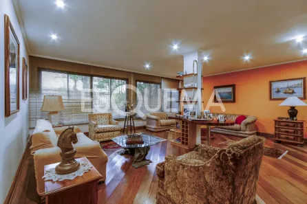 Casa com 3 Quartos à venda, 300m² no Jardim Luzitânia, São Paulo