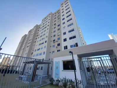 Apartamento com 2 Quartos para alugar, 50m² no Vicente Pinzon, Fortaleza