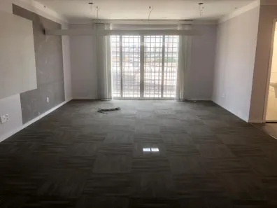 Prédio Comercial para alugar, 370m² no Jardim Avelino, São Paulo