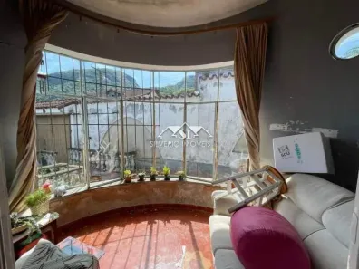 Casa com 4 Quartos à venda, 250m² no Morin, Petrópolis
