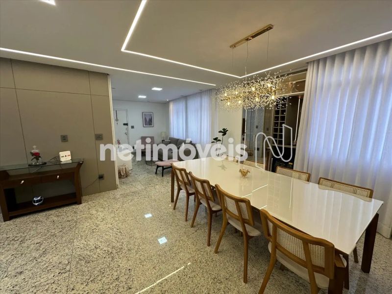 Apartamento com 3 quartos — Savassi, Belo Horizonte