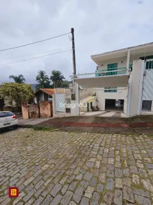 Casa com 4 Quartos à venda, 292m² no Trindade, Florianópolis