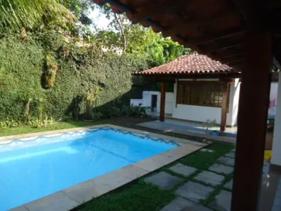 Casa de Condomínio com 3 Quartos à venda, 260m² no Piratininga, Niterói