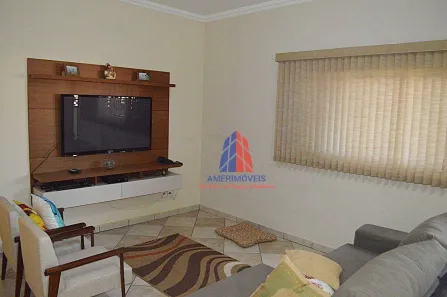 Casa com 2 Quartos à venda, 195m² no Cidade Jardim, Americana