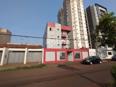 Apartamento com 3 Quartos para alugar, 78m² no Morada da Colina, Uberlândia