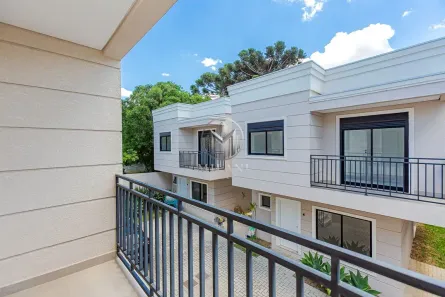 Sobrado com 3 Quartos à venda, 117m² no Boa Vista, Curitiba