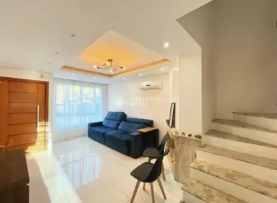 Casa com 3 Quartos para alugar, 195m² no Guarujá, Porto Alegre
