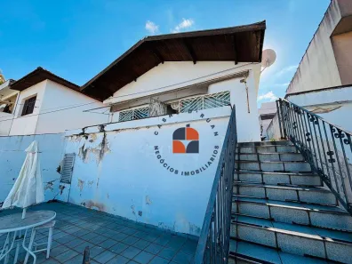Casa com 3 Quartos à venda, 220m² no Vila Romana, São Paulo