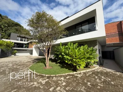 Casa de Condomínio com 3 Quartos à venda, 200m² no Glória, Joinville