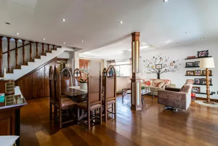 Casa com 5 Quartos à venda, 545m² no Vila Mariana, São Paulo
