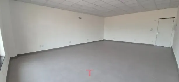 Sala Comercial para alugar, 55m² no Nações, Fazenda Rio Grande