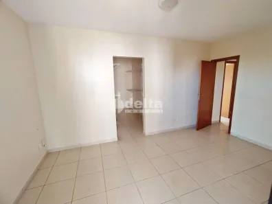 Apartamento com 4 Quartos para alugar, 100m² no General Osório, Uberlândia