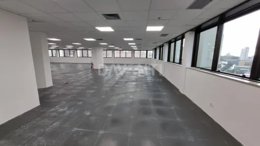 Sala Comercial com 1 Quarto para alugar, 481m² no Centro, Campinas