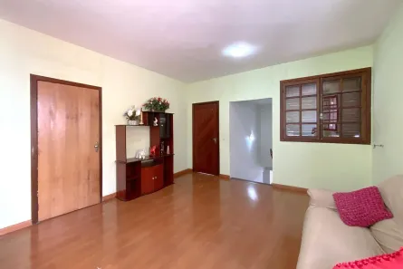 Casa com 6 Quartos à venda, 500m² no Palmares, Belo Horizonte