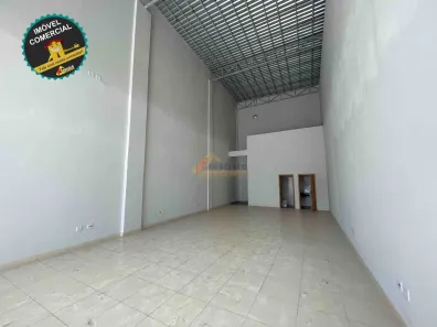 Ponto Comercial para alugar, 132m² no Centro, Divinópolis