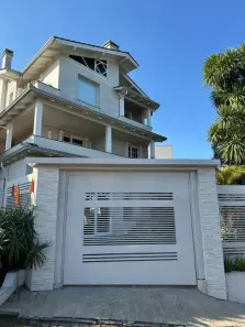 Casa com 3 Quartos à venda, 313m² no Rio Branco, Caxias do Sul
