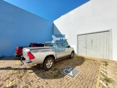 Galpão/Depósito/Armazém para alugar, 180m² no Jardim Ipanema, São Carlos