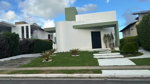 Casa de Condomínio com 4 Quartos para alugar, 350m² no Jardim Petrópolis, Maceió