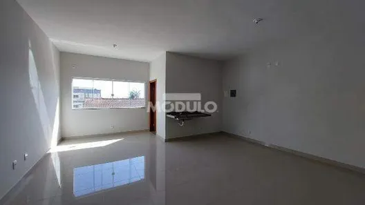 Sala Comercial para alugar, 50m² no Laranjeiras, Uberlândia