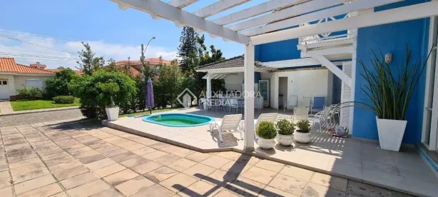 Casa com 4 Quartos à venda, 260m² no XANGRI-LÁ, Xangri-lá