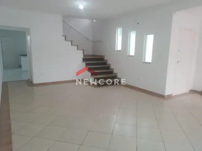 Sobrado com 3 Quartos à venda, 152m² no Tupi, Praia Grande