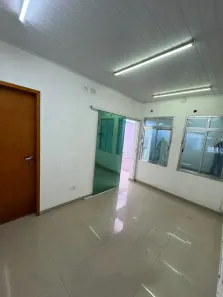 Galpão/Depósito/Armazém para alugar, 200m² no Chácara Califórnia, São Paulo