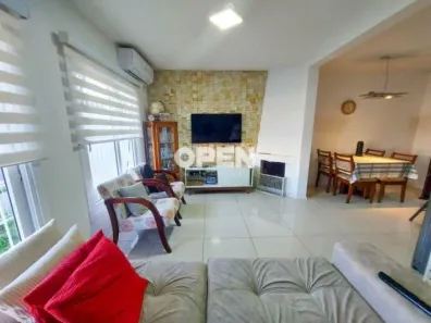 Sobrado com 3 Quartos à venda, 121m² no Nossa Senhora das Graças, Canoas