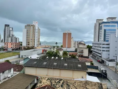 à venda, 1968m² no Canto, Florianópolis