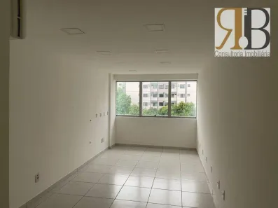 Sala Comercial para venda ou aluguel, 22m² no Freguesia (Jacarepaguá), Rio de Janeiro