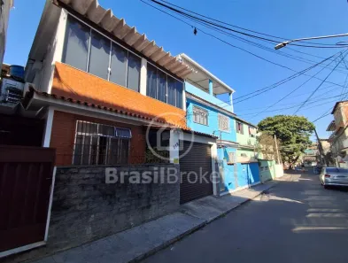 Casa de Condomínio com 3 Quartos à venda, 150m² no Taquara, Rio de Janeiro