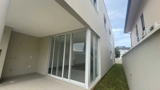 Casa com 3 Quartos à venda, 151m² no Campeche, Florianópolis