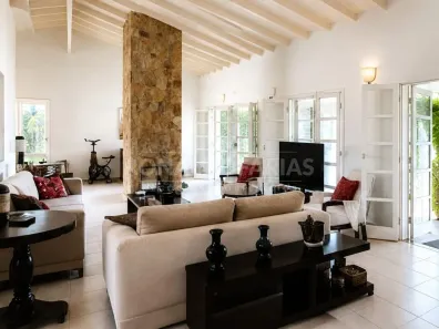 Casa com 3 Quartos à venda, 380m² no Interlagos, São Paulo