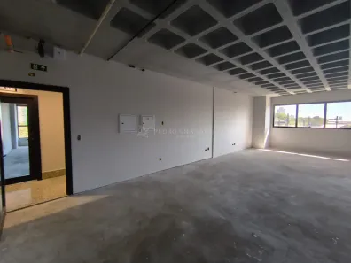 Prédio Comercial para alugar, 71m² no Zona Armazém, Maringá