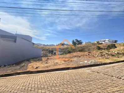 Lote/Terreno à venda, 300m² no Pousada dos Campos III, Pouso Alegre