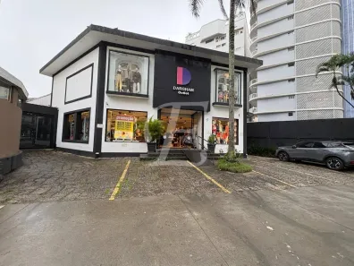 Imóvel Comercial à venda, 448m² no Gonzaga, Santos