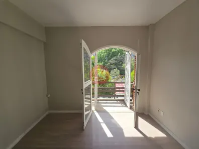 Sala Comercial para venda ou aluguel, 35m² no Rio Branco, Porto Alegre