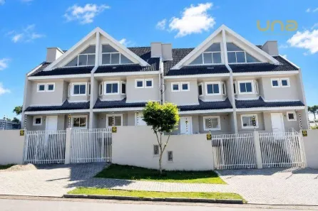 Sobrado com 3 Quartos à venda, 195m² no Uberaba, Curitiba
