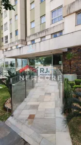 Apartamento com 2 Quartos à venda, 57m² no Champagnat, Londrina