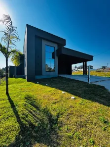 Casa com 3 Quartos à venda, 149m² no Primeira Linha, Criciúma