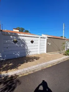 Casa com 3 Quartos à venda, 260m² no Jardim Maria Izabel, Marília