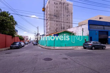 Ponto Comercial com 3 Quartos à venda, 240m² no Amaralina, Salvador