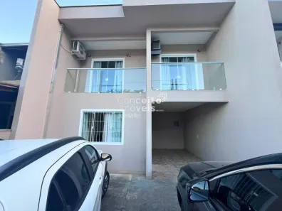 Sobrado com 3 Quartos à venda, 115m² no Vila Nova, Joinville