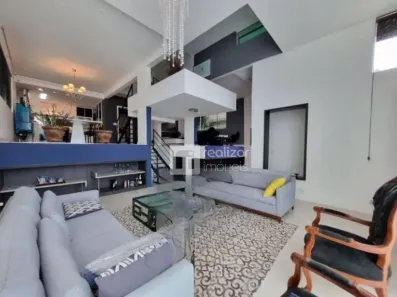 Casa com 3 Quartos à venda, 360m² no Itacorubi, Florianópolis