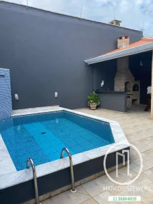 Casa com 3 Quartos à venda, 300m² no Balneário Três Marias, Peruíbe
