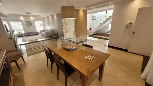 Sobrado com 4 Quartos à venda, 248m² no Jardim Leonor Mendes de Barros, São Paulo