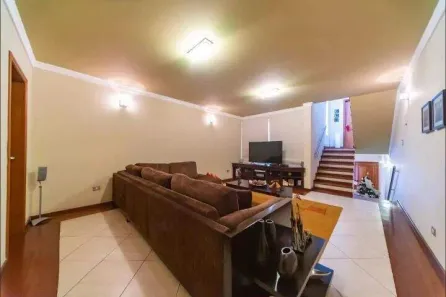 Sobrado com 5 Quartos à venda, 312m² no Vila Alzira, Santo André
