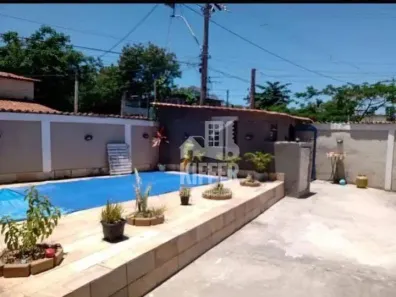 Casa com 2 Quartos à venda, 140m² no Trindade, São Gonçalo