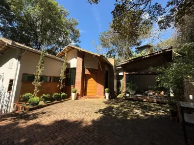 Casa de Condomínio com 4 Quartos à venda, 184m² no , Brumadinho