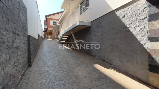 Casa com 8 Quartos para alugar, 200m² no Centro (Ártemis), Piracicaba
