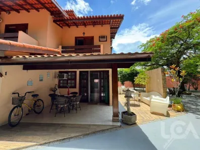 Casa de Condomínio com 3 Quartos à venda, 170m² no Jardim Miramar, Caraguatatuba